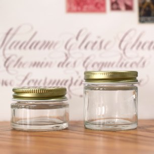 These jars will store inks safely and securely.
